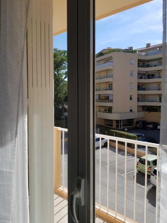 Appartement Terre Et Mer イエール エクステリア 写真